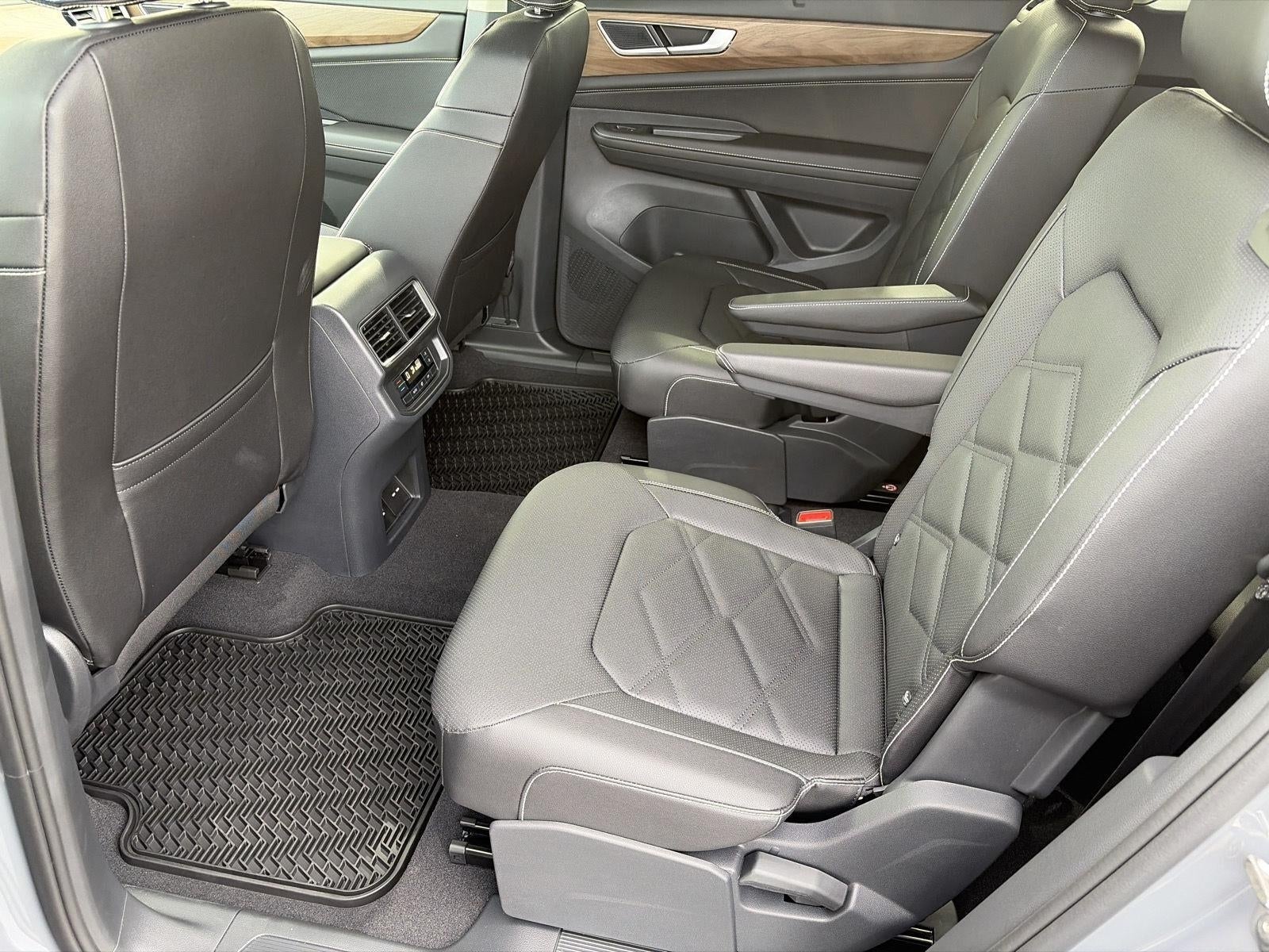 2026 Volkswagen Atlas 2.0T SE w/Technology 4MOTION