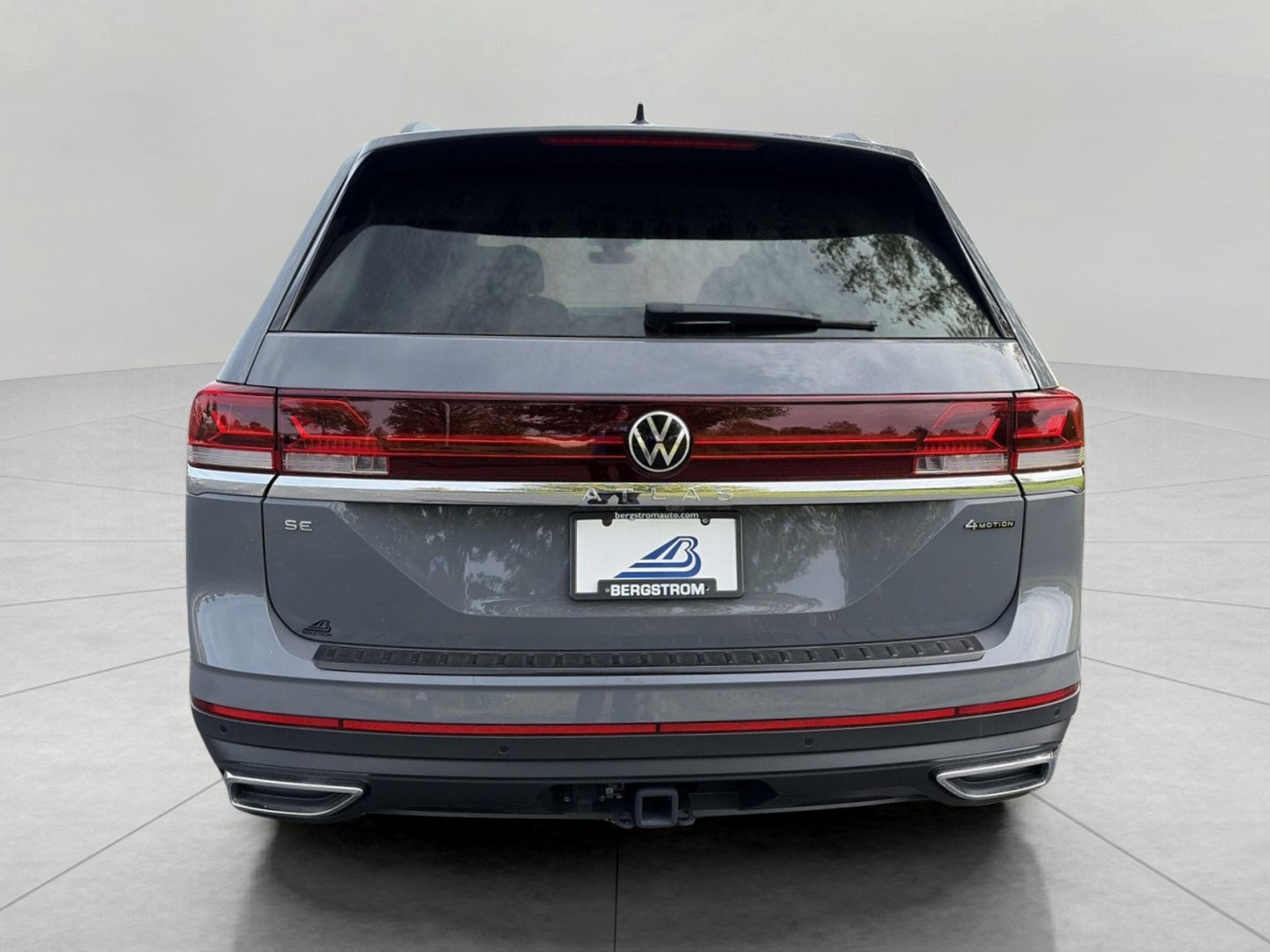 2026 Volkswagen Atlas 2.0T SE w/Technology 4MOTION