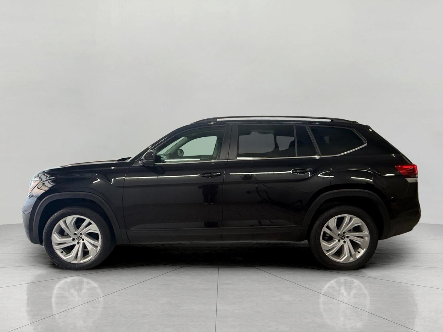 2022 Volkswagen Atlas 3.6L V6 SE w/Technology 4MOTION