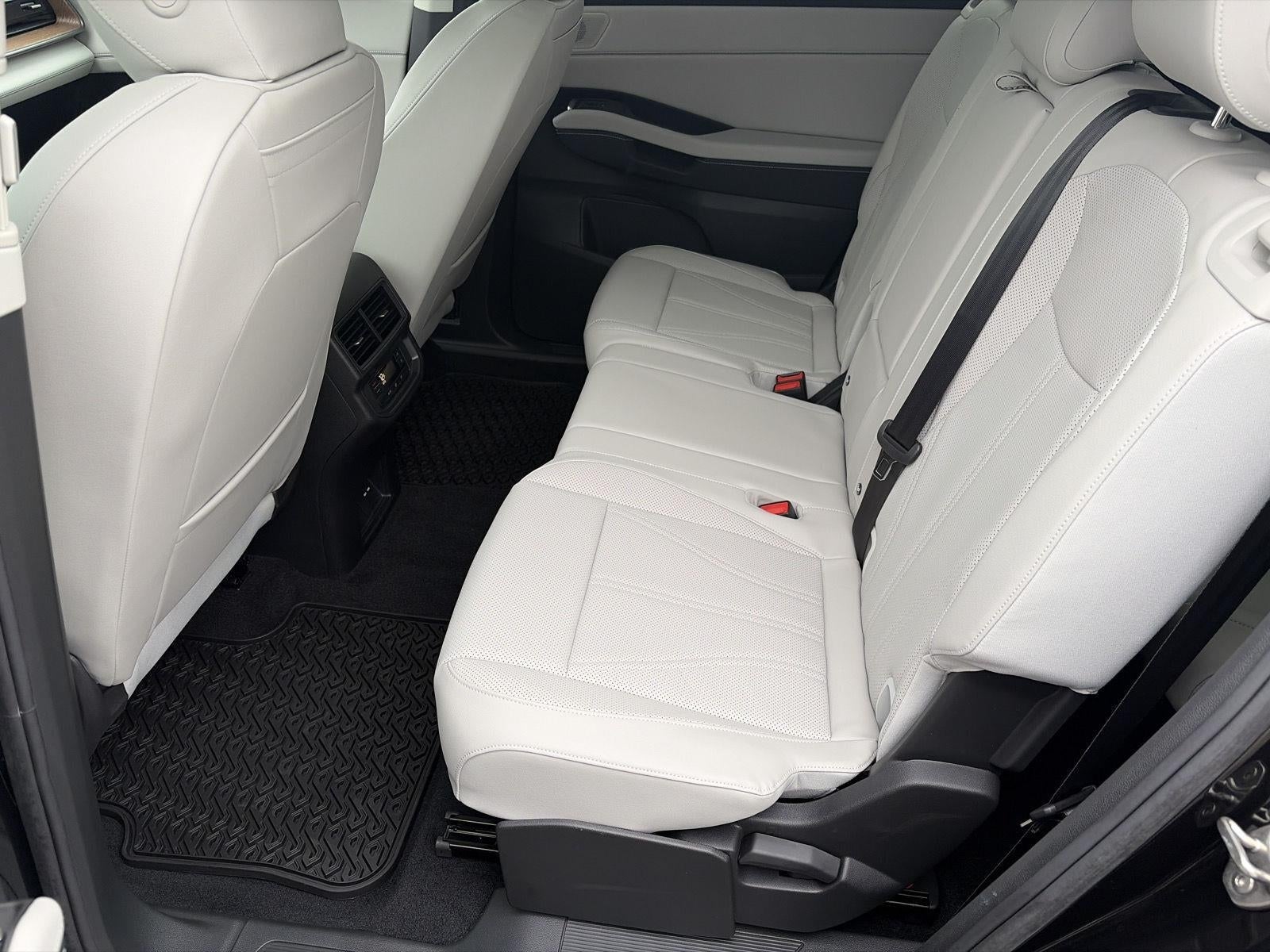 2027 Volkswagen Atlas SE w/Technology 4MOTION