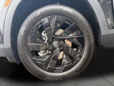 2027 Volkswagen Atlas SE w/Technology 4MOTION