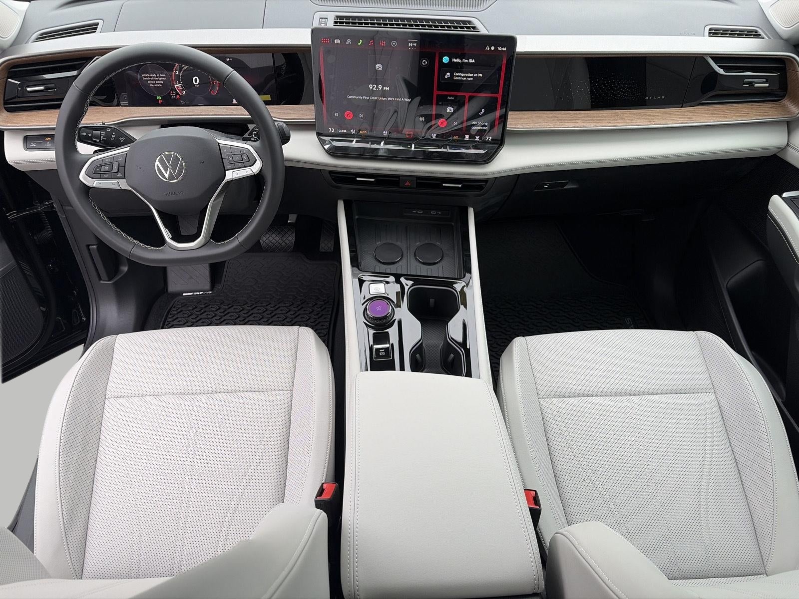 2027 Volkswagen Atlas SE w/Technology 4MOTION