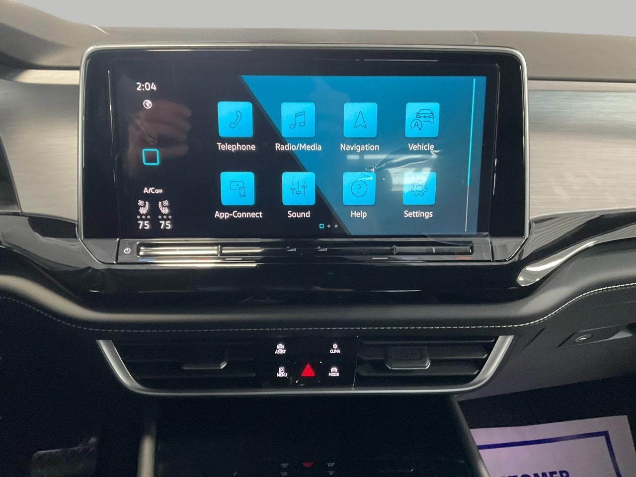 2026 Volkswagen Atlas Cross Sport 2.0T SE w/Technology 4MOTION