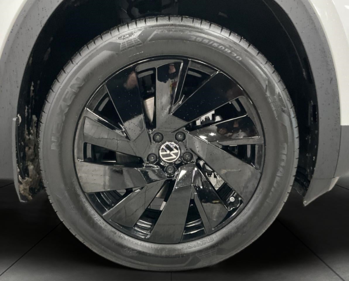 2026 Volkswagen Atlas Cross Sport 2.0T SE w/Technology 4MOTION