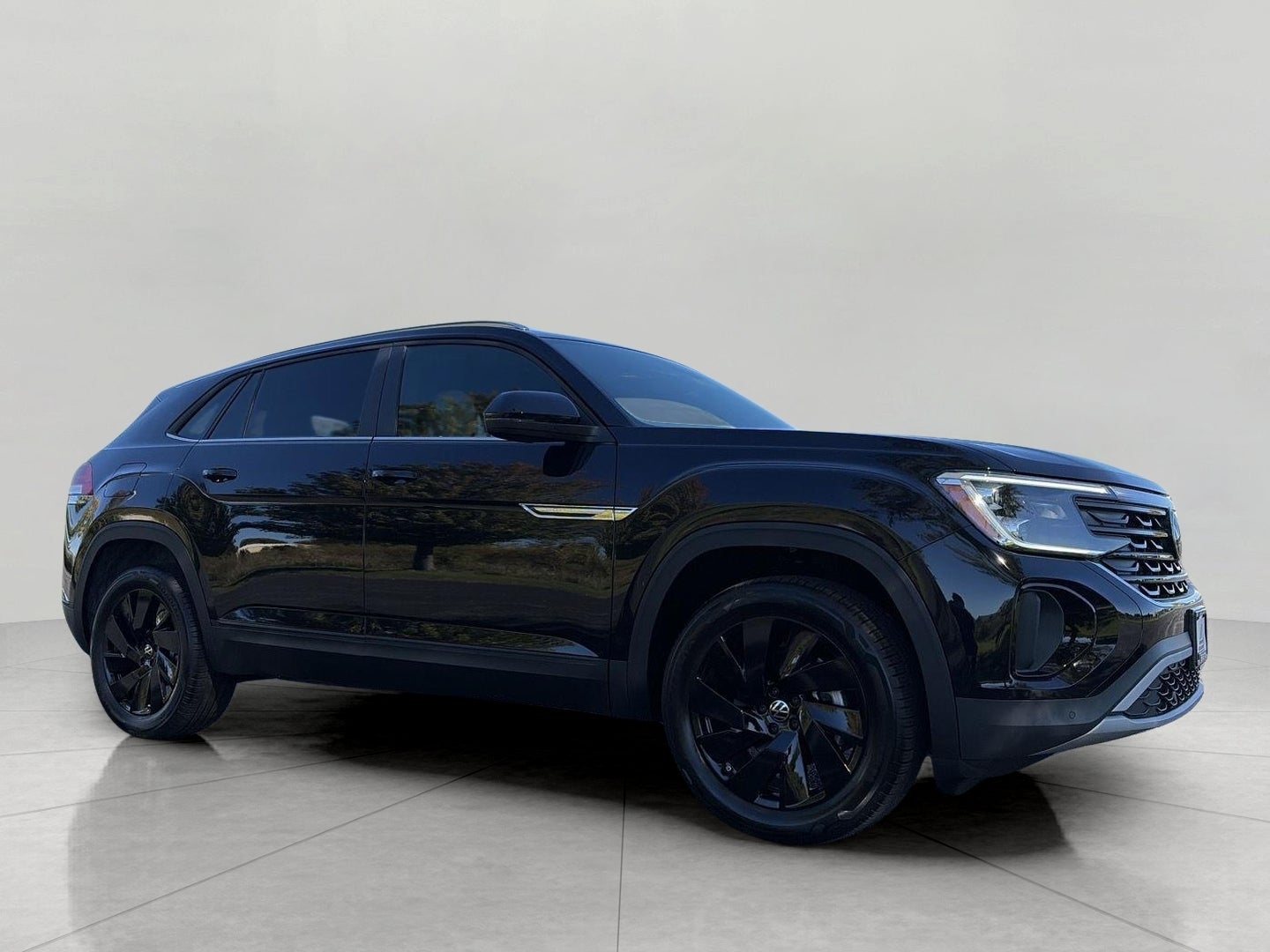 2026 Volkswagen Atlas Cross Sport 2.0T SE w/Technology 4MOTION