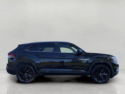 2026 Volkswagen Atlas Cross Sport 2.0T SE w/Technology 4MOTION