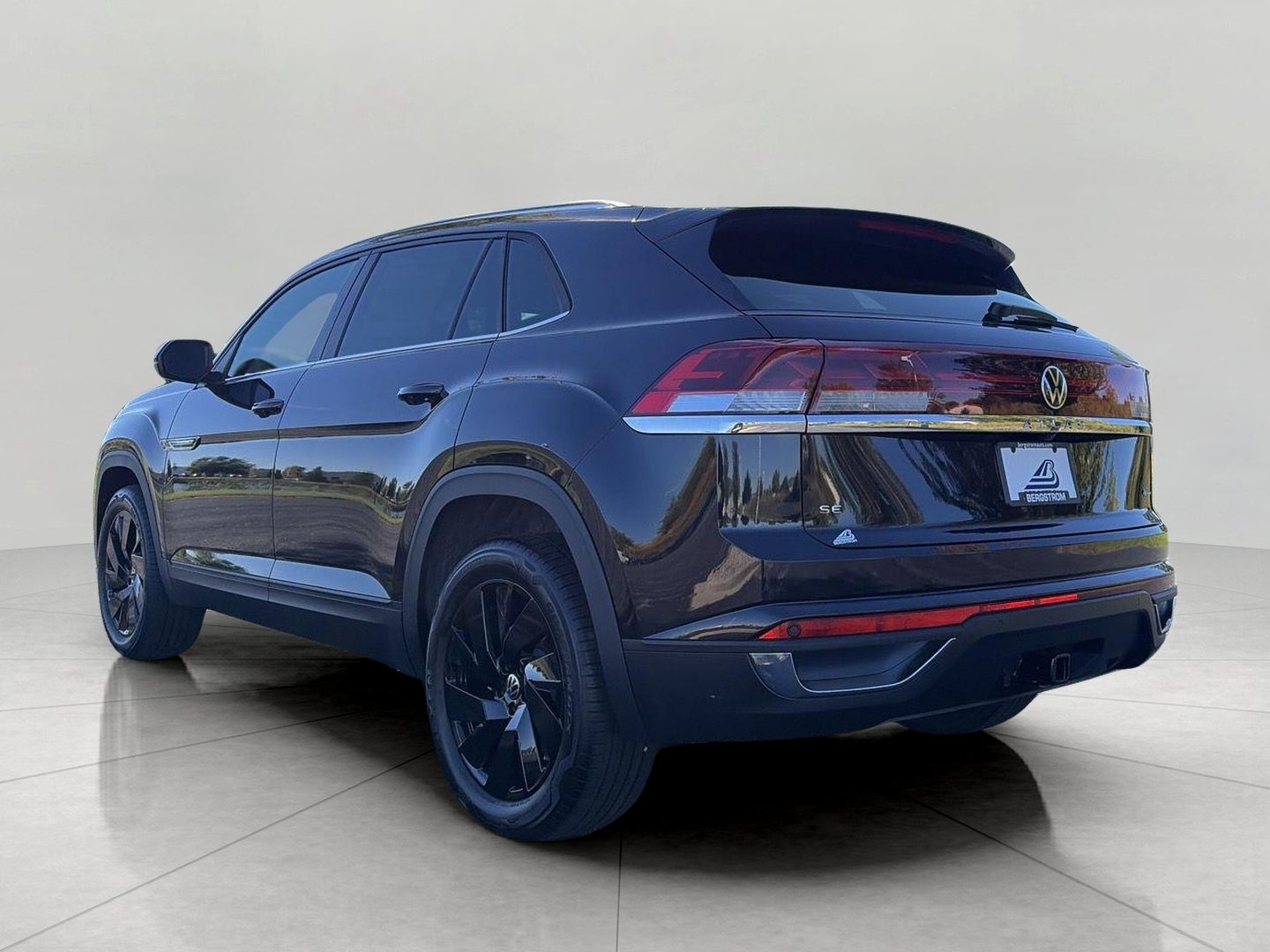 2026 Volkswagen Atlas Cross Sport 2.0T SE w/Technology 4MOTION
