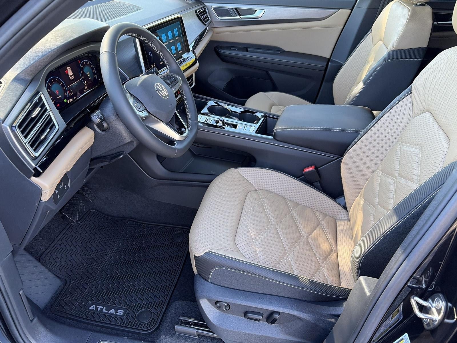 2026 Volkswagen Atlas Cross Sport 2.0T SE w/Technology 4MOTION