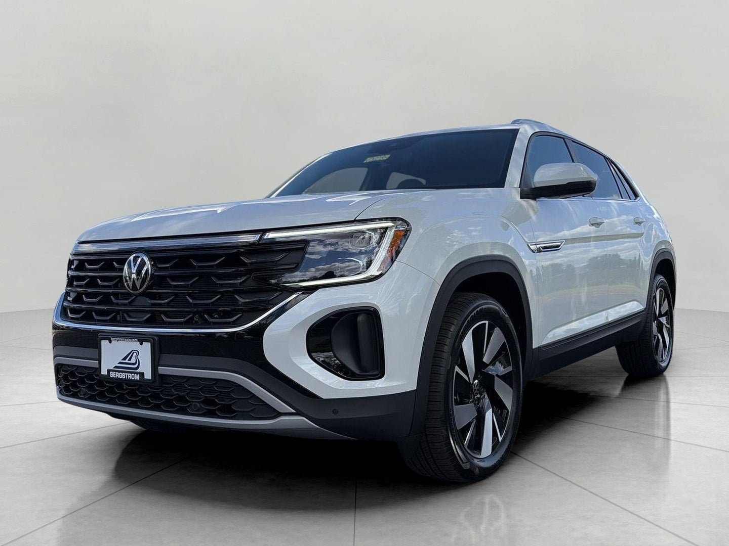 2026 Volkswagen Atlas Cross Sport 2.0T SE w/Technology 4MOTION