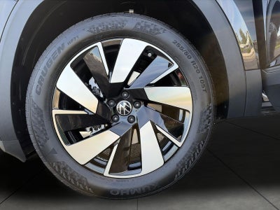 2026 Volkswagen Atlas Cross Sport 2.0T SE w/Technology 4MOTION
