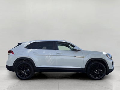 2026 Volkswagen Atlas Cross Sport 2.0T SE w/Technology 4MOTION