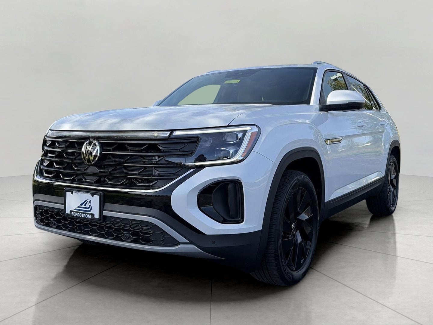 2026 Volkswagen Atlas Cross Sport 2.0T SE w/Technology 4MOTION