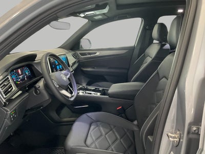 2026 Volkswagen Atlas Cross Sport 2.0T SE w/Technology 4MOTION