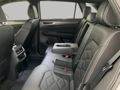 2026 Volkswagen Atlas Cross Sport 2.0T SE w/Technology 4MOTION