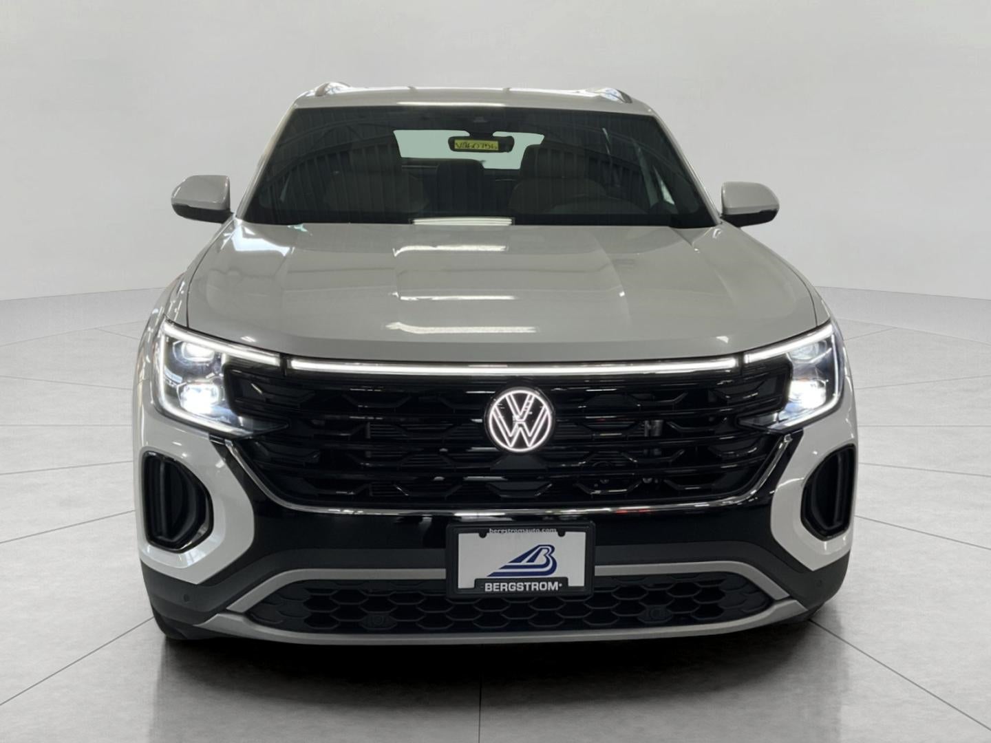 2026 Volkswagen Atlas Cross Sport 2.0T SE w/Technology 4MOTION