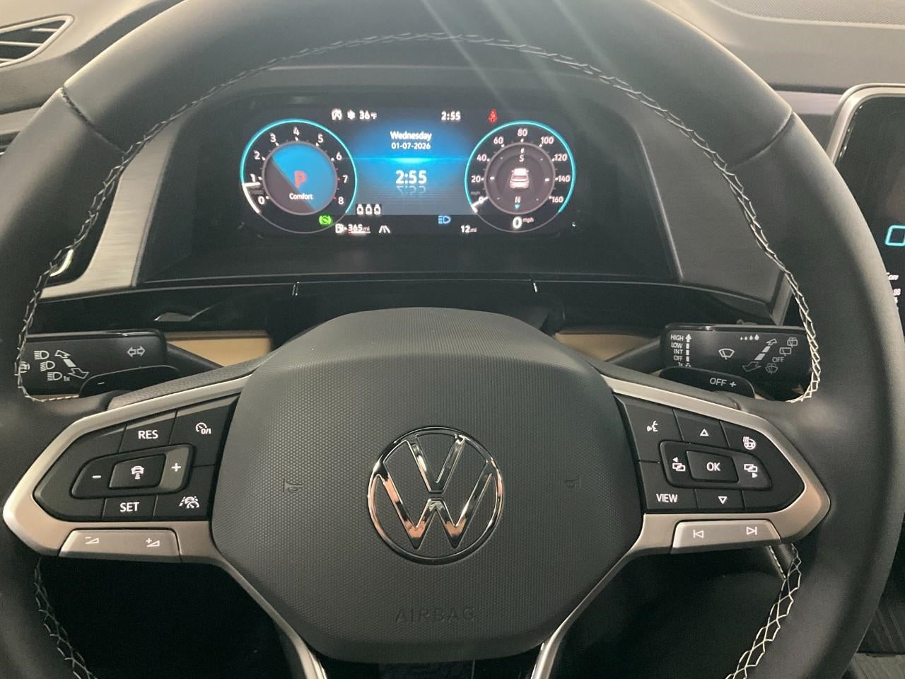 2026 Volkswagen Atlas Cross Sport 2.0T SE w/Technology 4MOTION