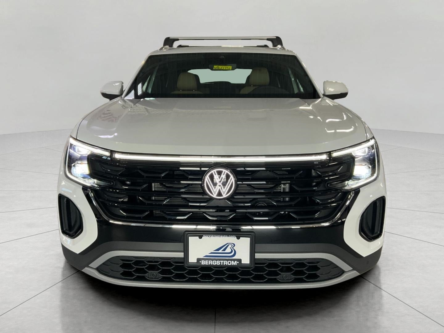 2026 Volkswagen Atlas Cross Sport 2.0T SE w/Technology 4MOTION