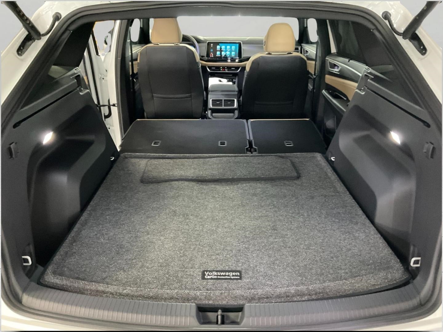 2026 Volkswagen Atlas Cross Sport 2.0T SE w/Technology 4MOTION