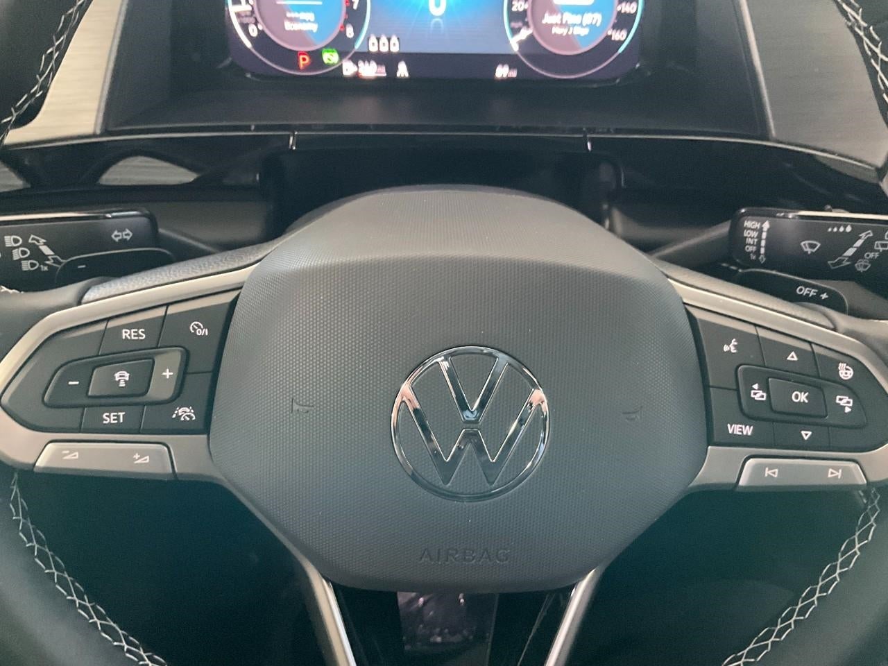 2026 Volkswagen Atlas Cross Sport 2.0T SE w/Technology 4MOTION