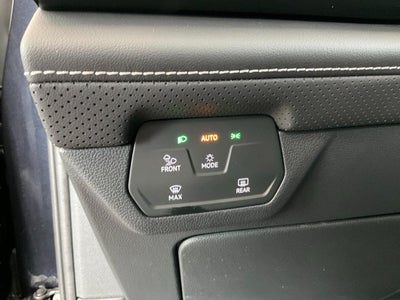 2026 Volkswagen Atlas Cross Sport 2.0T SE w/Technology 4MOTION