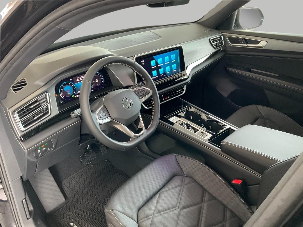 2026 Volkswagen Atlas Cross Sport 2.0T SE w/Technology 4MOTION