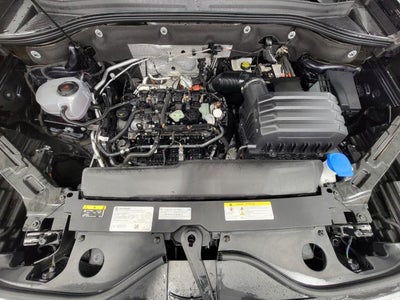 2024 Volkswagen Atlas Cross Sport 2.0T SE w/Technology 4MOTION