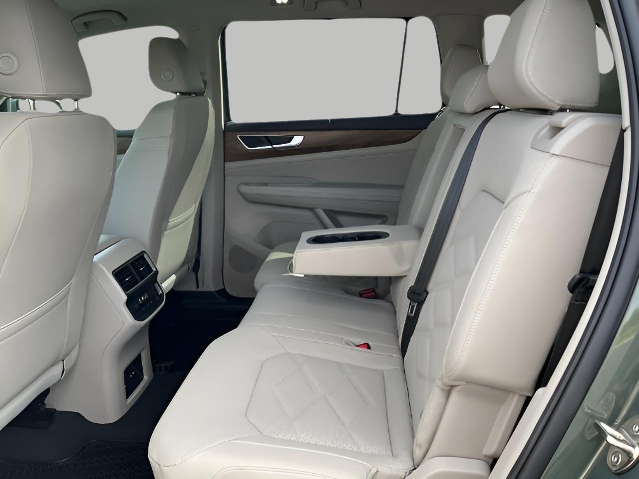 2026 Volkswagen Atlas 2.0T SE w/Technology 4MOTION