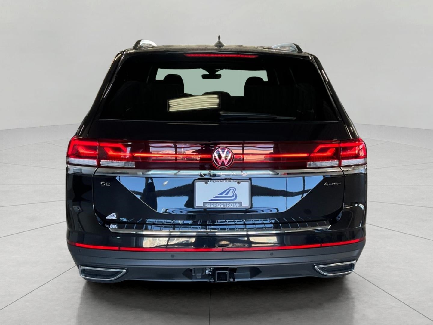 2026 Volkswagen Atlas 2.0T SE w/Technology 4MOTION