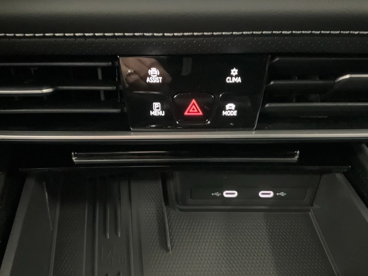 2026 Volkswagen Atlas 2.0T SE w/Technology 4MOTION