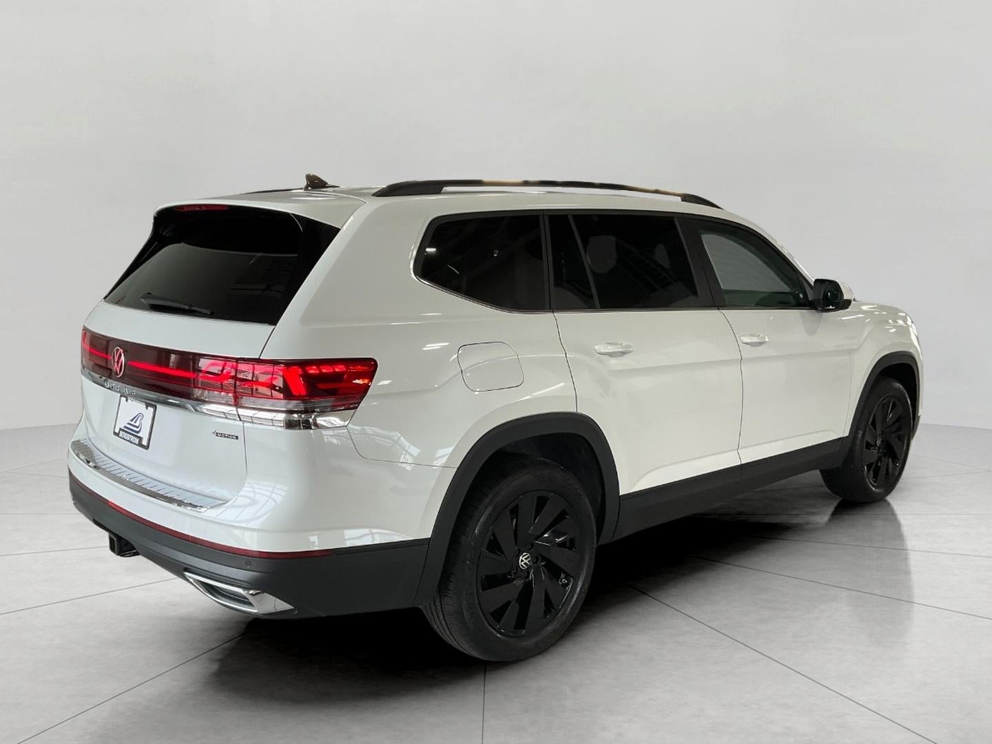 2026 Volkswagen Atlas 2.0T SE w/Technology 4MOTION