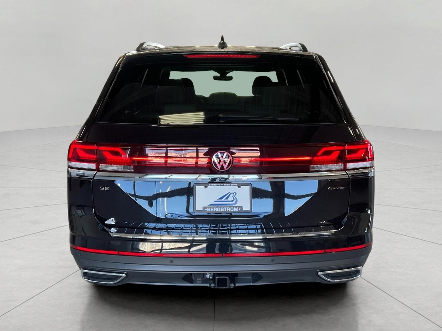2026 Volkswagen Atlas 2.0T SE w/Technology 4MOTION