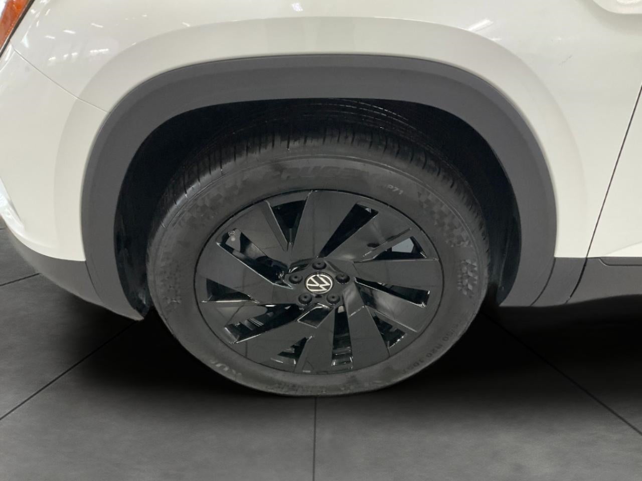 2026 Volkswagen Atlas 2.0T SE w/Technology 4MOTION