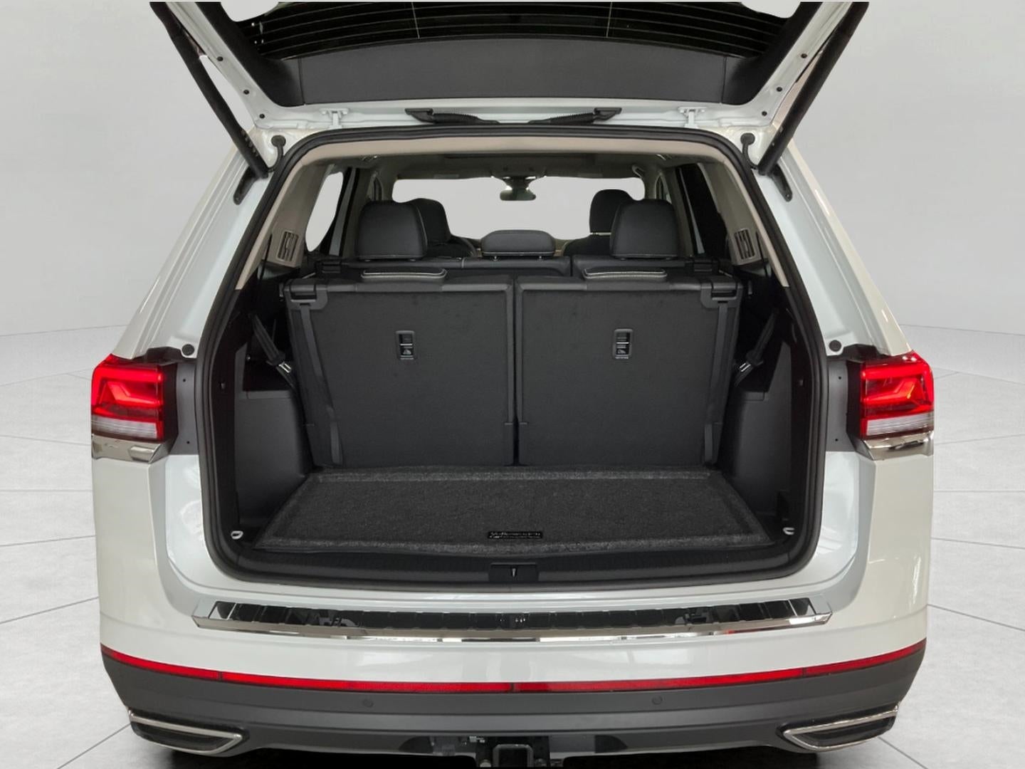 2026 Volkswagen Atlas 2.0T SE w/Technology 4MOTION