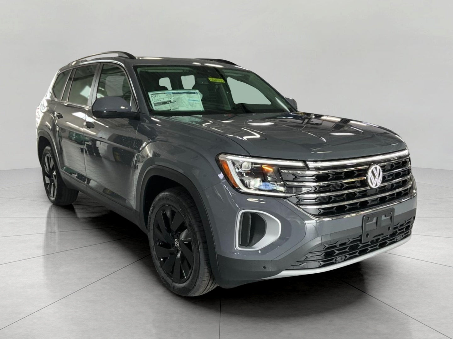 2026 Volkswagen Atlas 2.0T SE w/Technology 4MOTION
