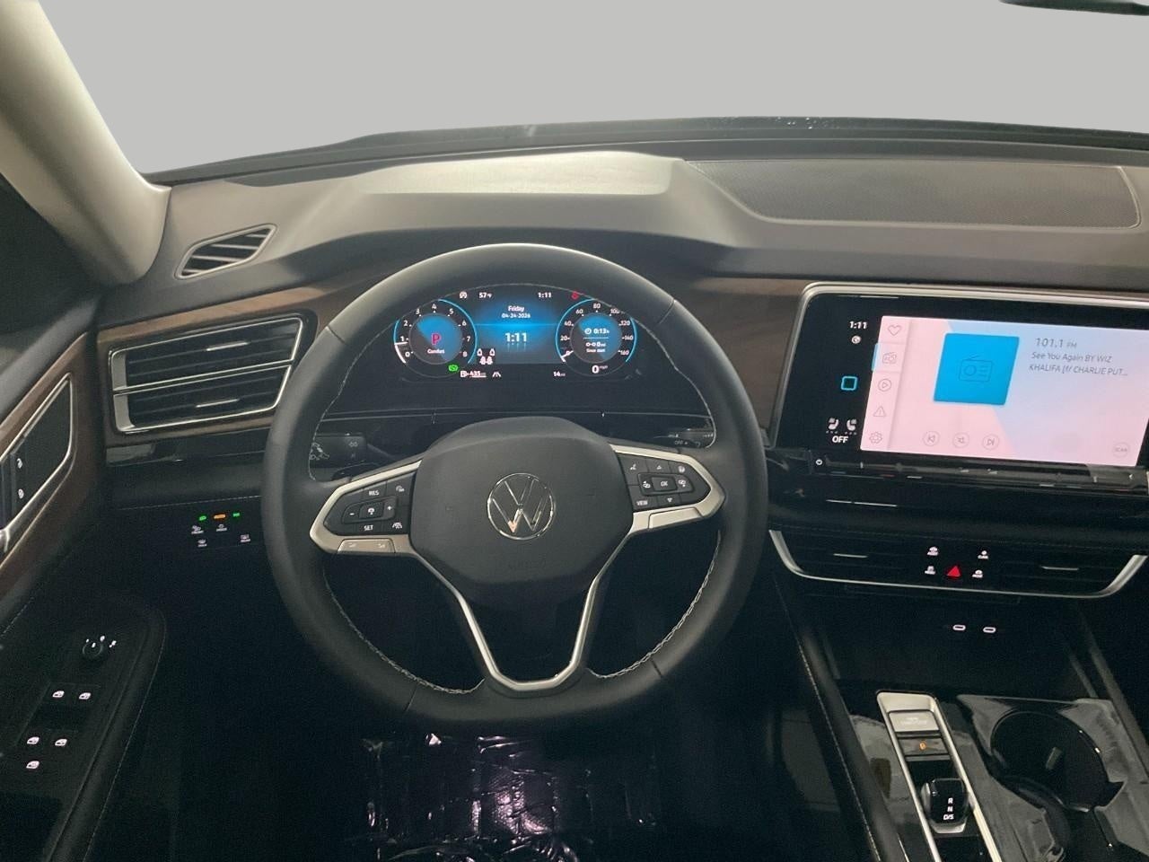 2026 Volkswagen Atlas 2.0T SE w/Technology 4MOTION