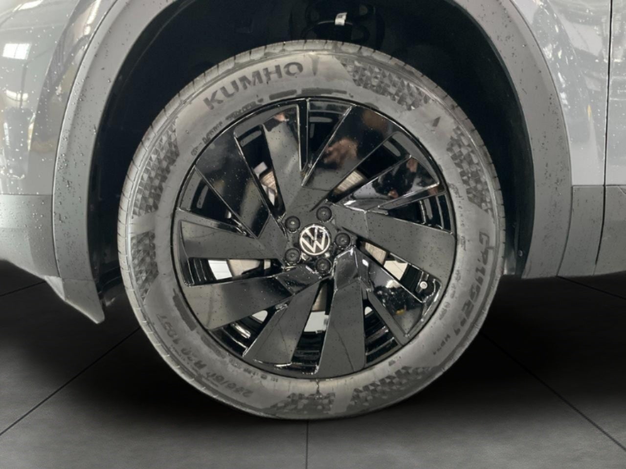 2026 Volkswagen Atlas 2.0T SE w/Technology 4MOTION