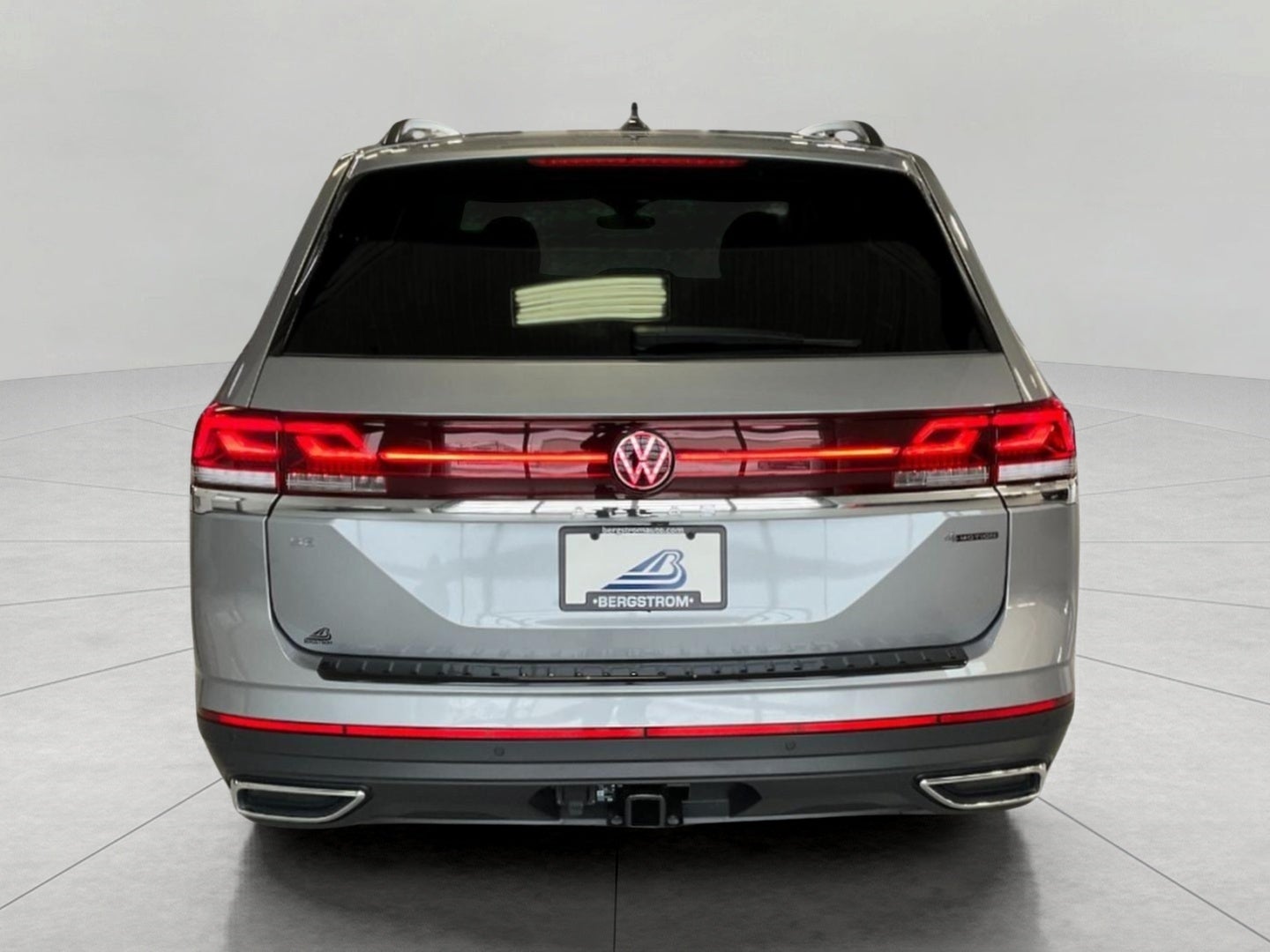 2026 Volkswagen Atlas 2.0T SE w/Technology 4MOTION