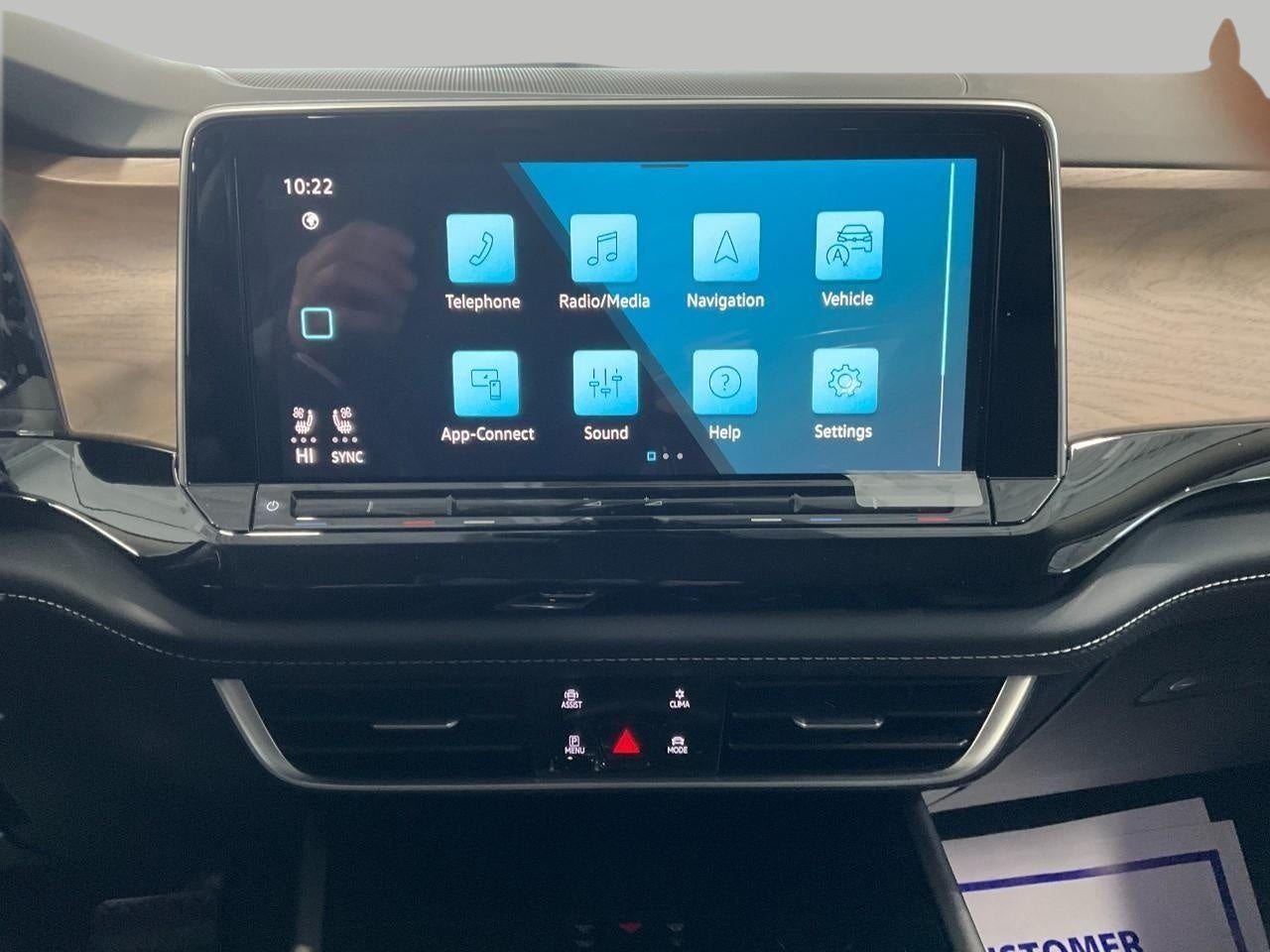 2026 Volkswagen Atlas 2.0T SE w/Technology 4MOTION