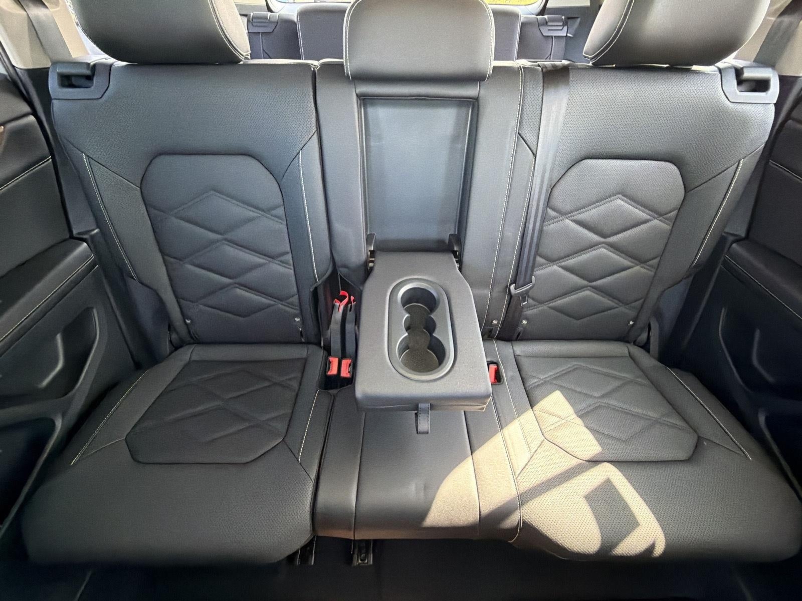2026 Volkswagen Atlas 2.0T SE w/Technology 4MOTION
