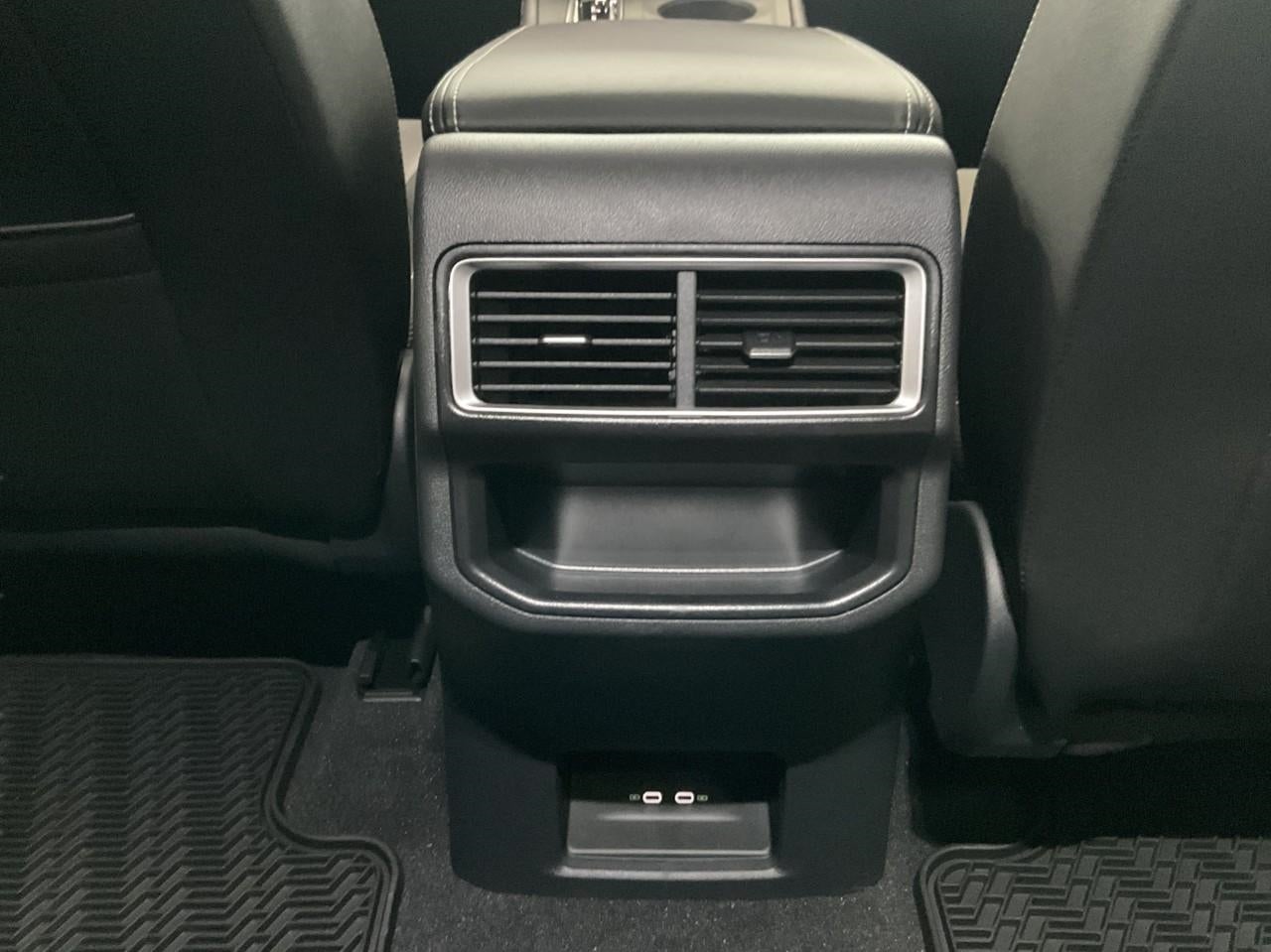 2026 Volkswagen Atlas Cross Sport 2.0T SE 4MOTION