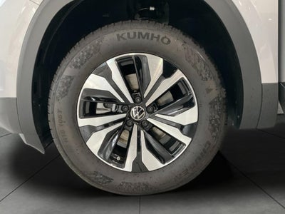 2026 Volkswagen Atlas Cross Sport 2.0T SE 4MOTION