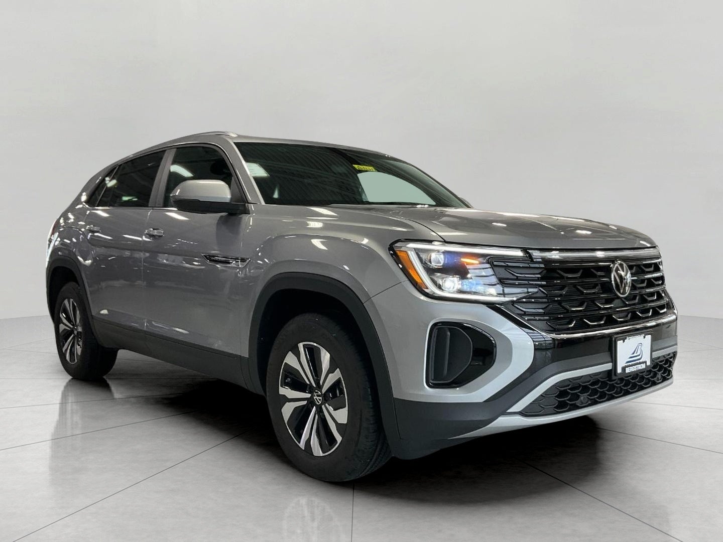 2026 Volkswagen Atlas Cross Sport 2.0T SE 4MOTION