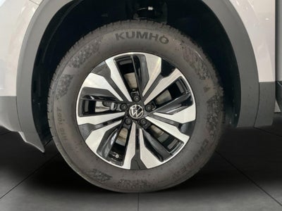 2026 Volkswagen Atlas Cross Sport 2.0T SE 4MOTION