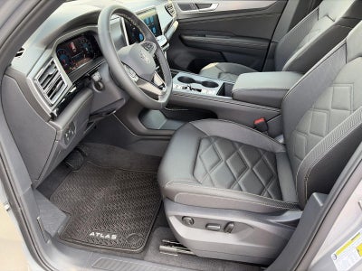 2026 Volkswagen Atlas Cross Sport 2.0T SE 4MOTION