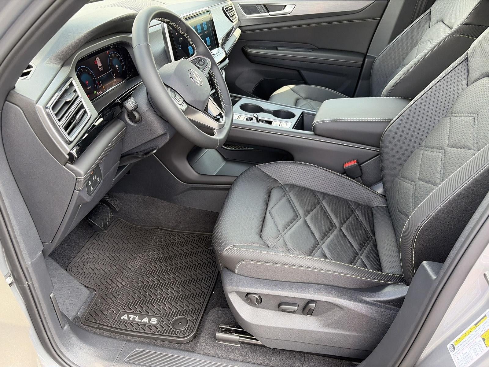 2026 Volkswagen Atlas Cross Sport 2.0T SE 4MOTION