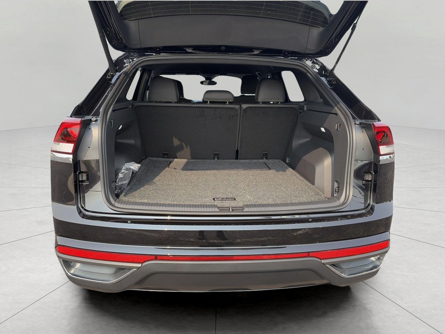2026 Volkswagen Atlas Cross Sport 2.0T SE 4MOTION