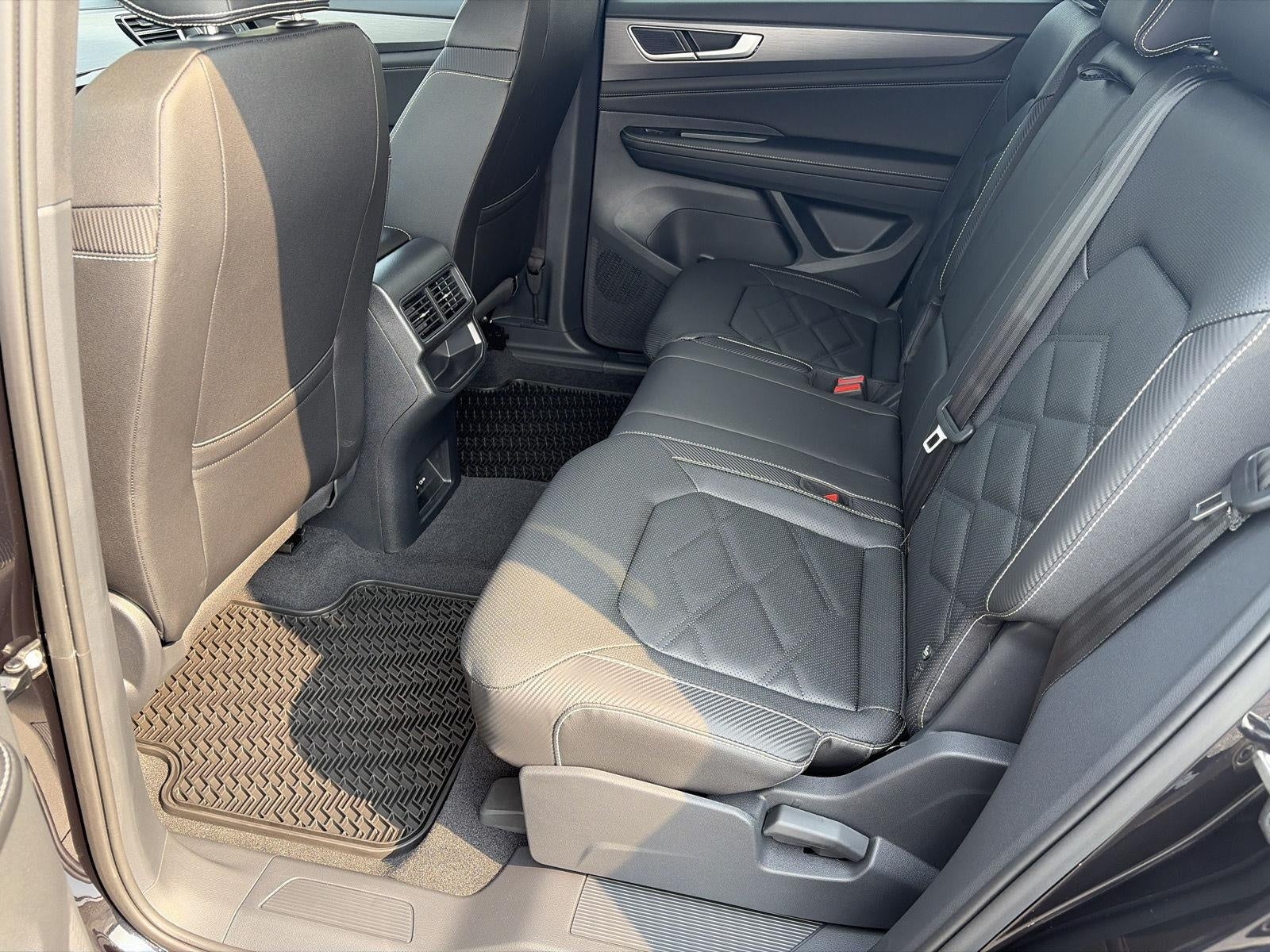 2026 Volkswagen Atlas Cross Sport 2.0T SE 4MOTION
