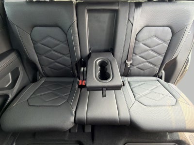 2026 Volkswagen Atlas Cross Sport 2.0T SE 4MOTION