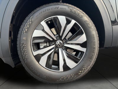 2026 Volkswagen Atlas Cross Sport 2.0T SE 4MOTION