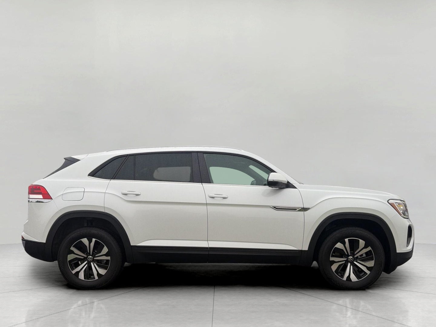 2026 Volkswagen Atlas Cross Sport 2.0T SE 4MOTION